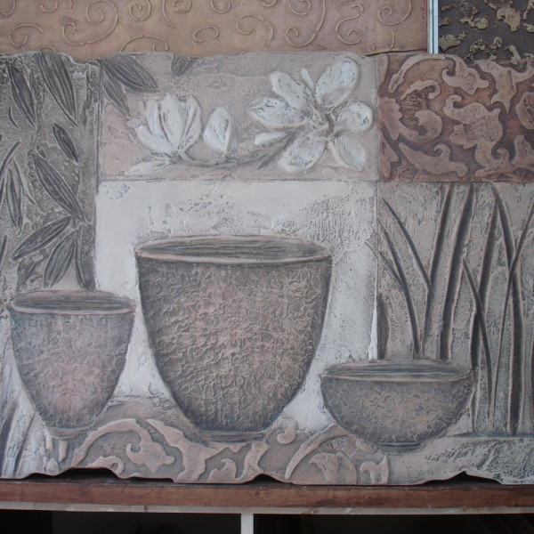 Декор стен - цветочные чаши